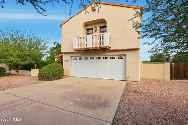 Phoenix, AZ 85028,2734 E PURDUE Avenue