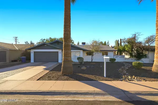 Tempe, AZ 85282,233 E HUNTINGTON Drive