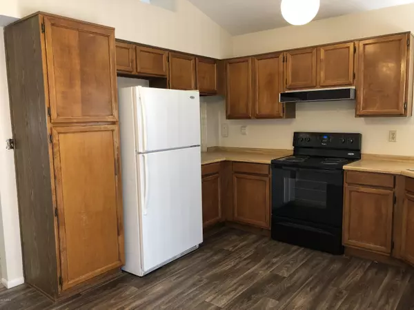 Glendale, AZ 85304,5533 W CHOLLA Street