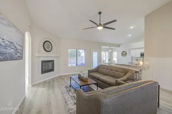 Mesa, AZ 85215,3008 N SILVERADO --