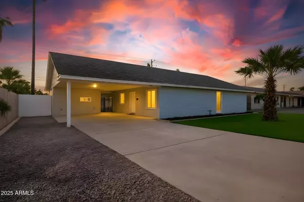 2323 E 3RD Drive, Mesa, AZ 85204