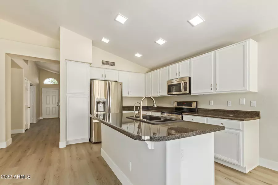 1647 E HEATHER Avenue, Gilbert, AZ 85234