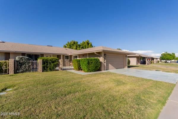 Sun City, AZ 85351,10427 W ROUNDELAY Circle