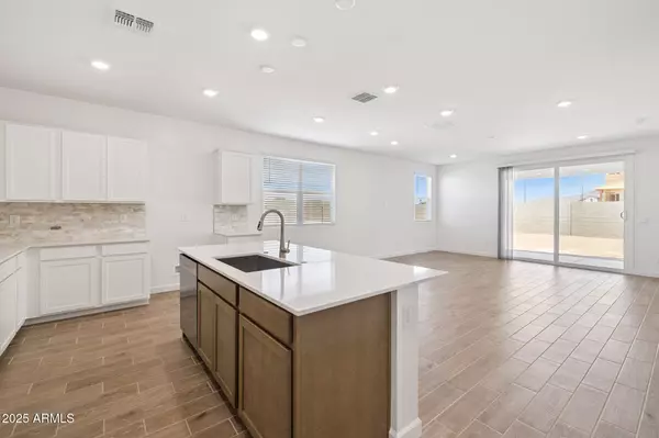 Buckeye, AZ 85326,4068 S 242ND Lane