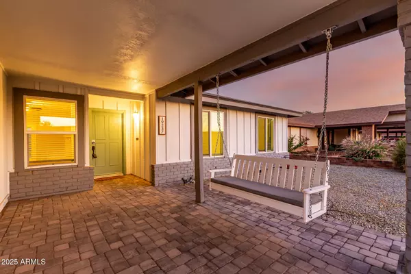 Phoenix, AZ 85027,19237 N 5TH Avenue