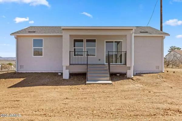 Mayer, AZ 86333,20154 E PRICKLY PEAR Drive