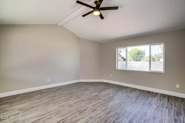 Mesa, AZ 85204,215 S DORAN Avenue #217