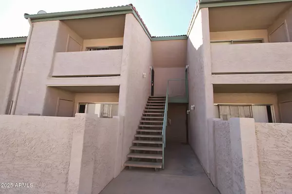 623 W GUADALUPE Road #261, Mesa, AZ 85210