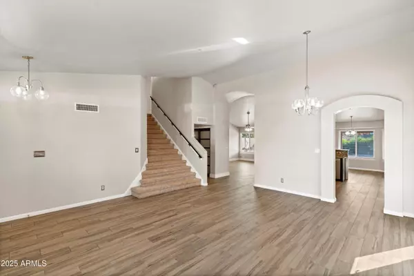 Mesa, AZ 85205,5255 E GREENWAY Circle