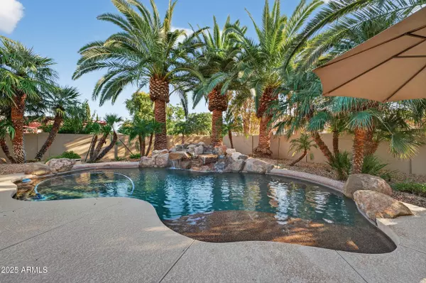 Chandler, AZ 85249,733 E FIELDSTONE Place