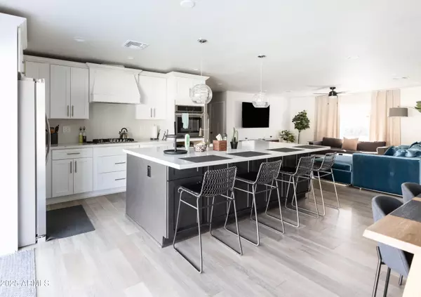 Scottsdale, AZ 85250,8132 E VALLEYVIEW Road