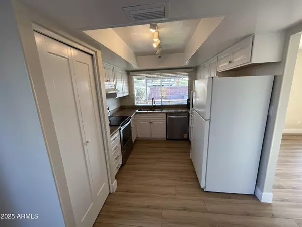 Scottsdale, AZ 85250,8601 E ORANGE BLOSSOM Lane