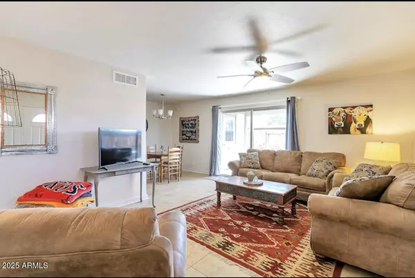 Glendale, AZ 85302,5943 W GOLDEN Lane