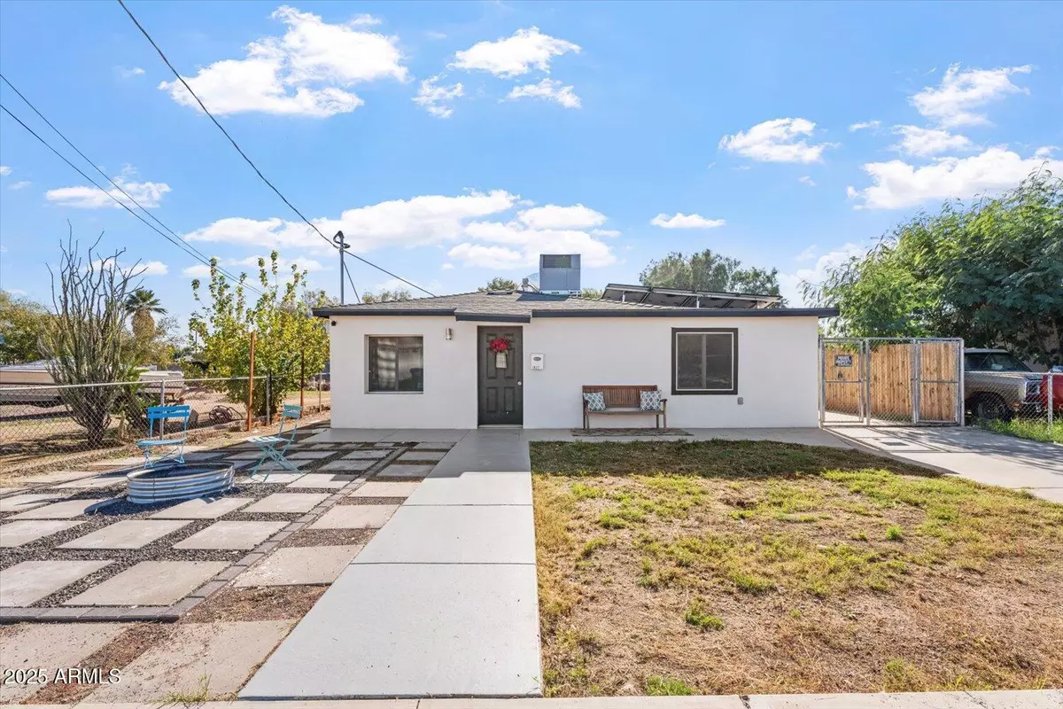 Phoenix, AZ 85015,1927 W LAWRENCE Road