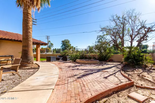 Scottsdale, AZ 85257,2835 N 77TH Place