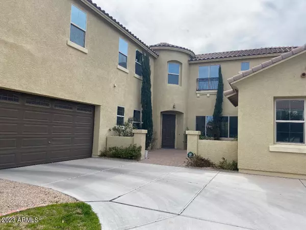 2757 E POWELL Way, Gilbert, AZ 85298