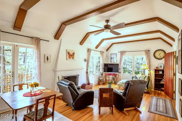 Prescott, AZ 86303,431 HIGHLAND Avenue