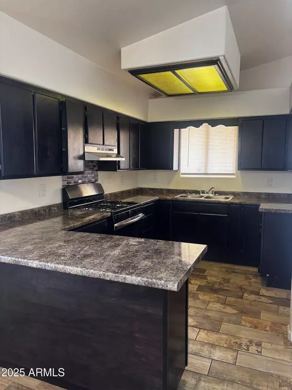 Douglas, AZ 85607,814 E 13TH Street