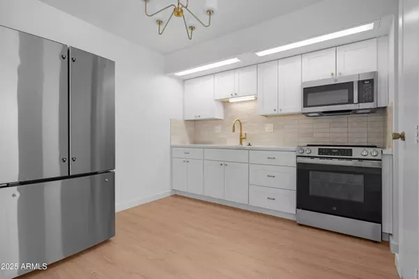 Sun City, AZ 85351,13231 N 98TH Avenue #F