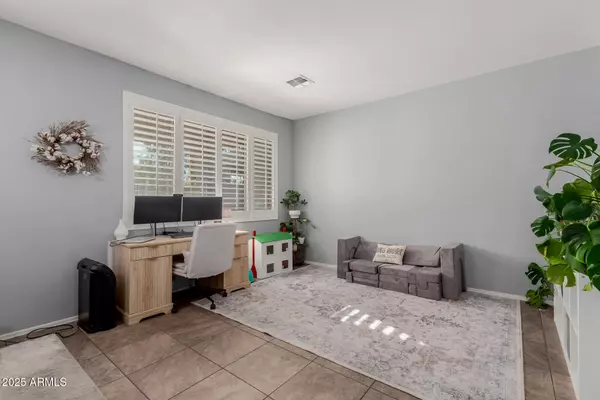 Phoenix, AZ 85086,3739 W MEMORIAL Drive