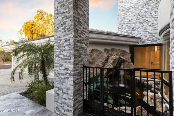 Scottsdale, AZ 85258,7475 E GAINEY RANCH Road #7