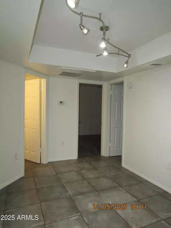 Mesa, AZ 85202,1331 W BASELINE Road #102