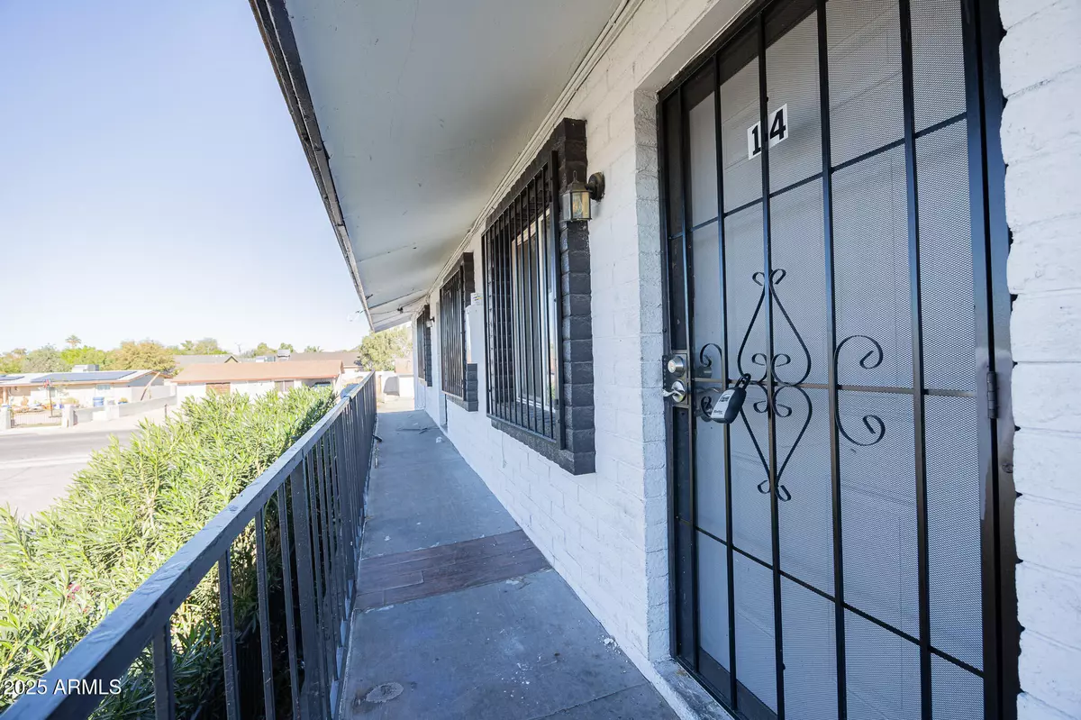 Phoenix, AZ 85021,1703 W MOUNTAIN VIEW Road #14