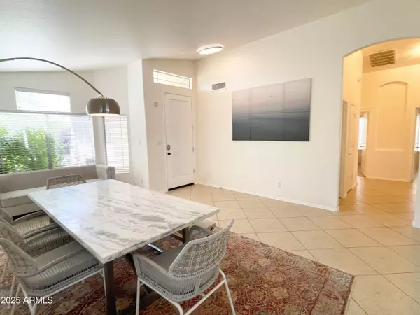 Phoenix, AZ 85048,1040 E Silverwood Drive