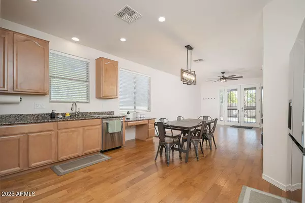 Goodyear, AZ 85395,15292 W EDGEMONT Avenue