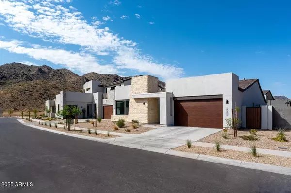 Phoenix, AZ 85042,917 E BUIST Avenue