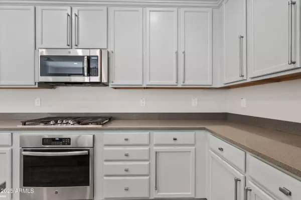 Gilbert, AZ 85295,3806 E ROBERT Street