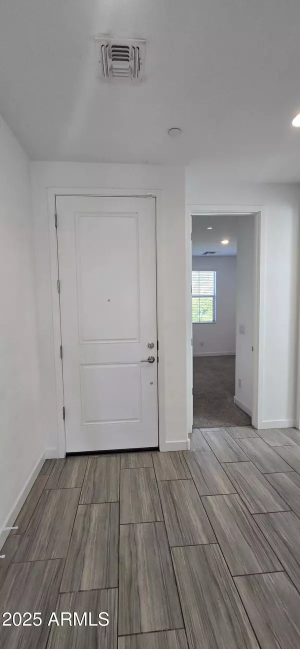 Peoria, AZ 85383,31812 N 125TH Lane