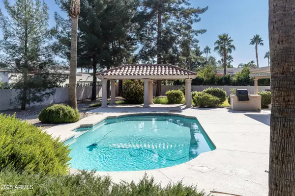 Paradise Valley, AZ 85253,8815 N INVERGORDON Road