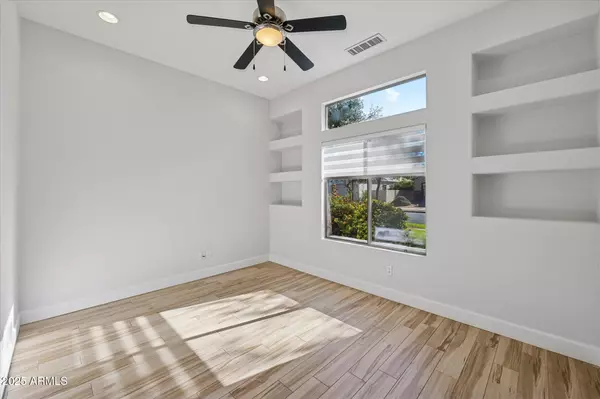 Chandler, AZ 85286,362 W MACAW Drive