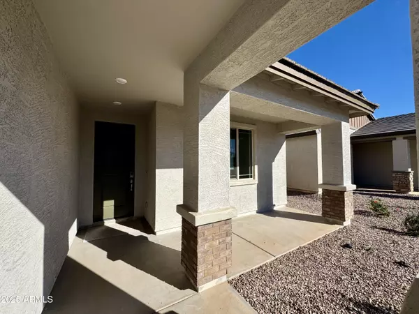 San Tan Valley, AZ 85143,2888 E Mecklenburg Way