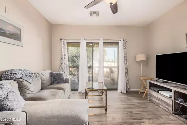 Glendale, AZ 85301,6770 N 47TH Avenue #2018