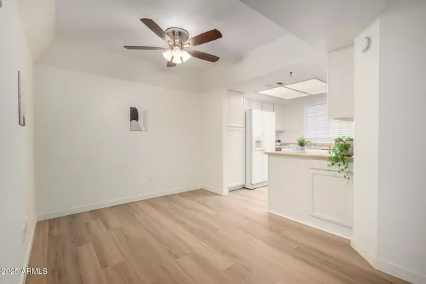 Tempe, AZ 85288,700 E MESQUITE Circle #L107