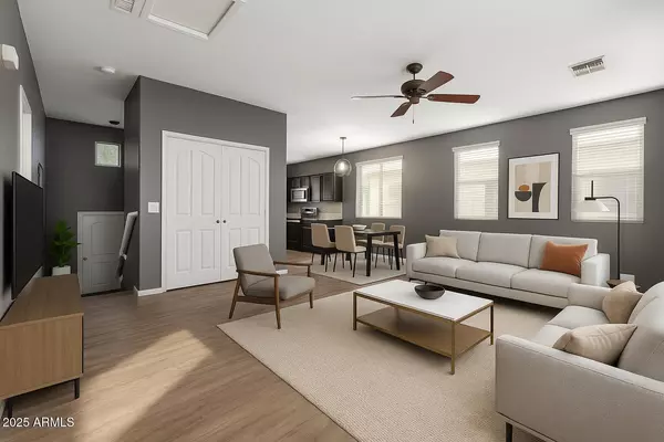 Tolleson, AZ 85353,10012 W WILLIAMS Street