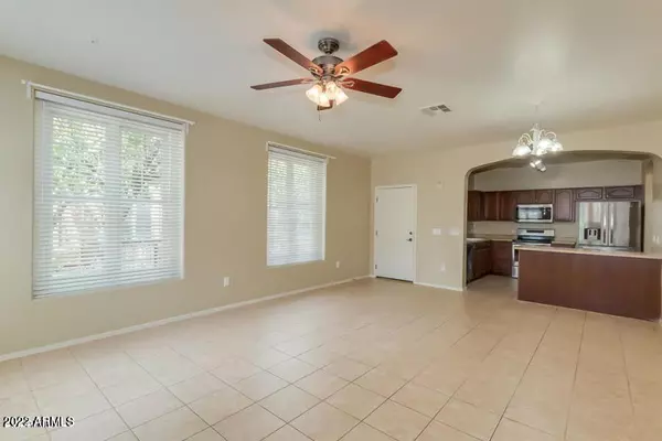 Gilbert, AZ 85297,4750 E THUNDERHEART Trail #102