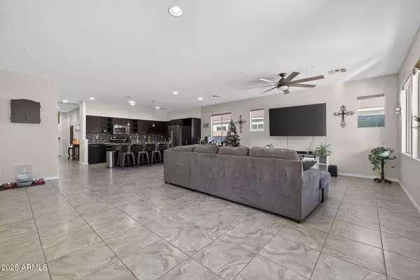 Gilbert, AZ 85298,7137 S FAWN Avenue