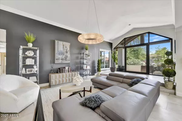 Scottsdale, AZ 85258,10157 E SAN SALVADOR Drive