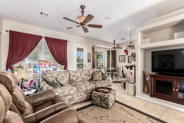 Casa Grande, AZ 85122,450 W CASA GRANDE LAKES Boulevard