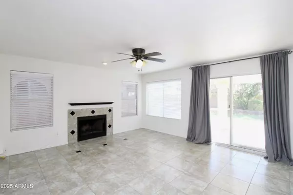 Phoenix, AZ 85044,4237 E ROCKLEDGE Road