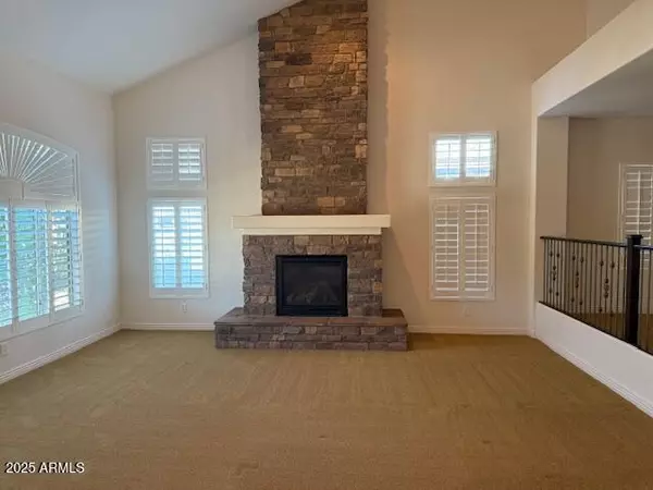 Phoenix, AZ 85085,2015 W QUAIL TRACK Drive