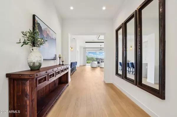 Scottsdale, AZ 85262,37200 N CAVE CREEK Road #1037