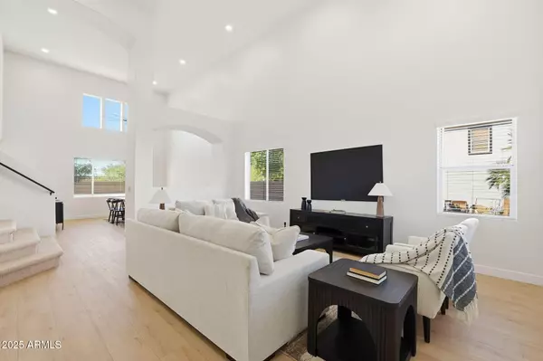 Gilbert, AZ 85295,1910 S PORTLAND Avenue