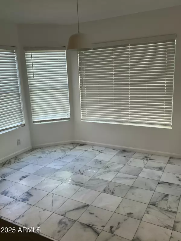 Peoria, AZ 85382,15761 N 77TH Avenue