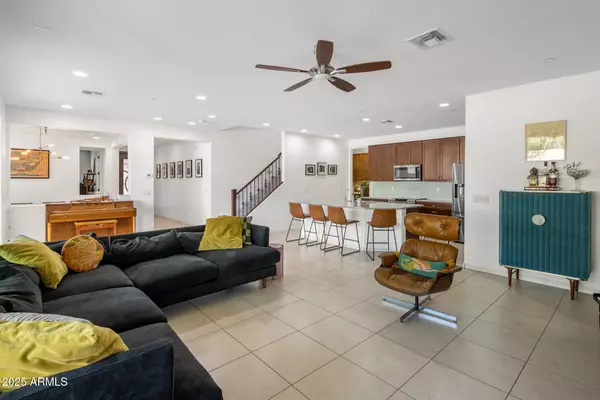 Phoenix, AZ 85032,4710 E TIERRA BUENA Lane