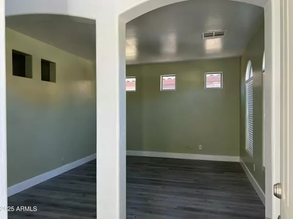 Chandler, AZ 85286,2679 E Chester Drive