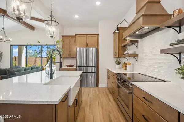 San Tan Valley, AZ 85140,557 E Brown Way